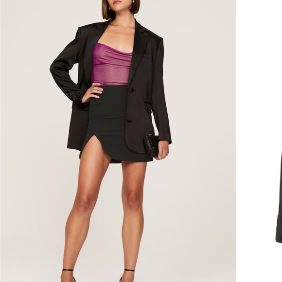 Mini Black Skirt - Picture 1 of 5